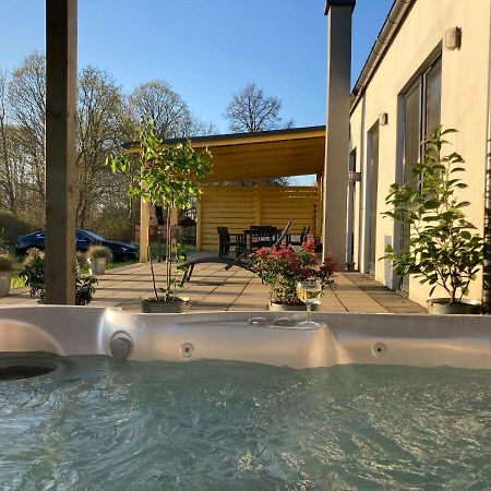 Mleczarnia Z Prywatnym Jacuzzi Villa Mikolajki  Exterior photo